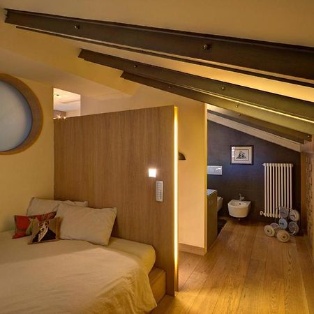 Sui Tetti Di Bologna Appartement Buitenkant foto